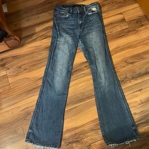 Boot cut blue jeans, size 28